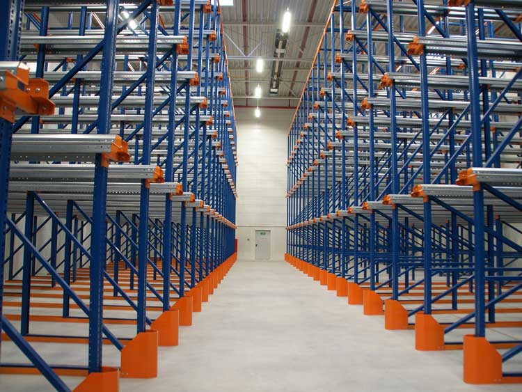 drive in pallet racks